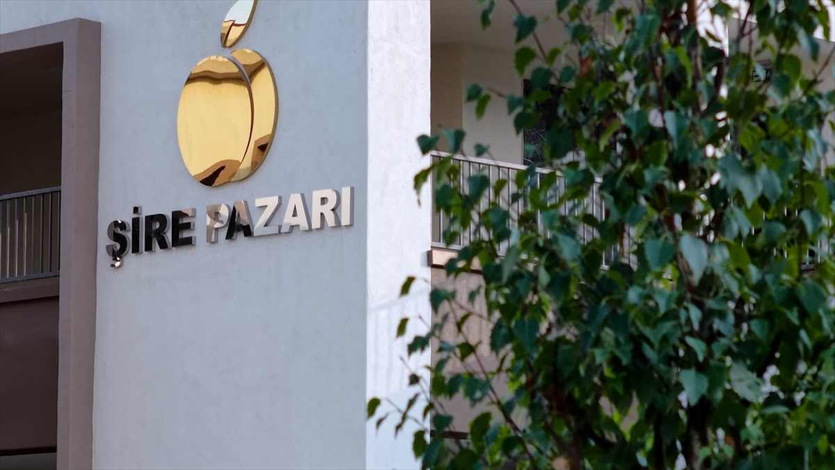 Bakan Kurum: Malatya esnafı kepenk açıyor