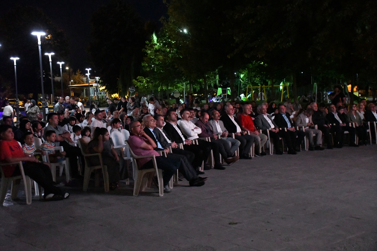 15 Temmuz filmleri Düzce'de seyirciyle buluştu