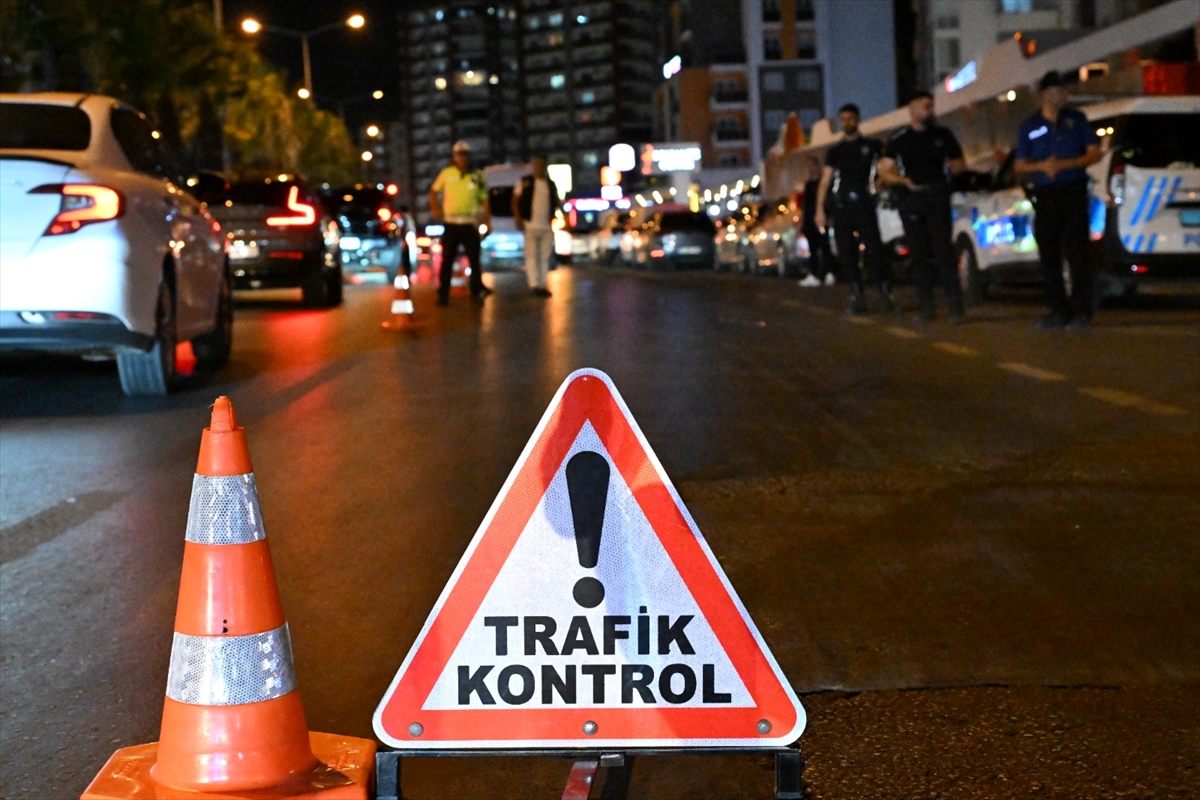 Mersin'de Narko Alan Uygulaması yapıldı