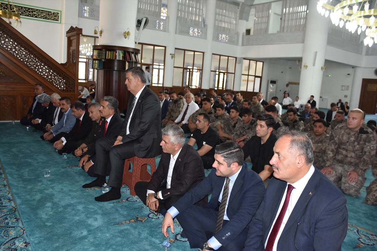 Şırnak ve Bingöl'de 15 Temmuz şehitleri anıldı