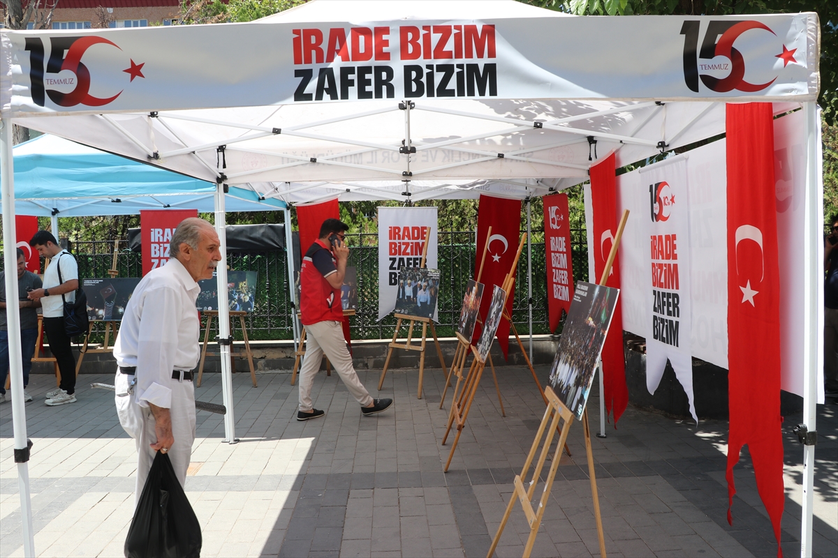 Siirt'te 15 Temmuz Anma Çadırı Açıldı