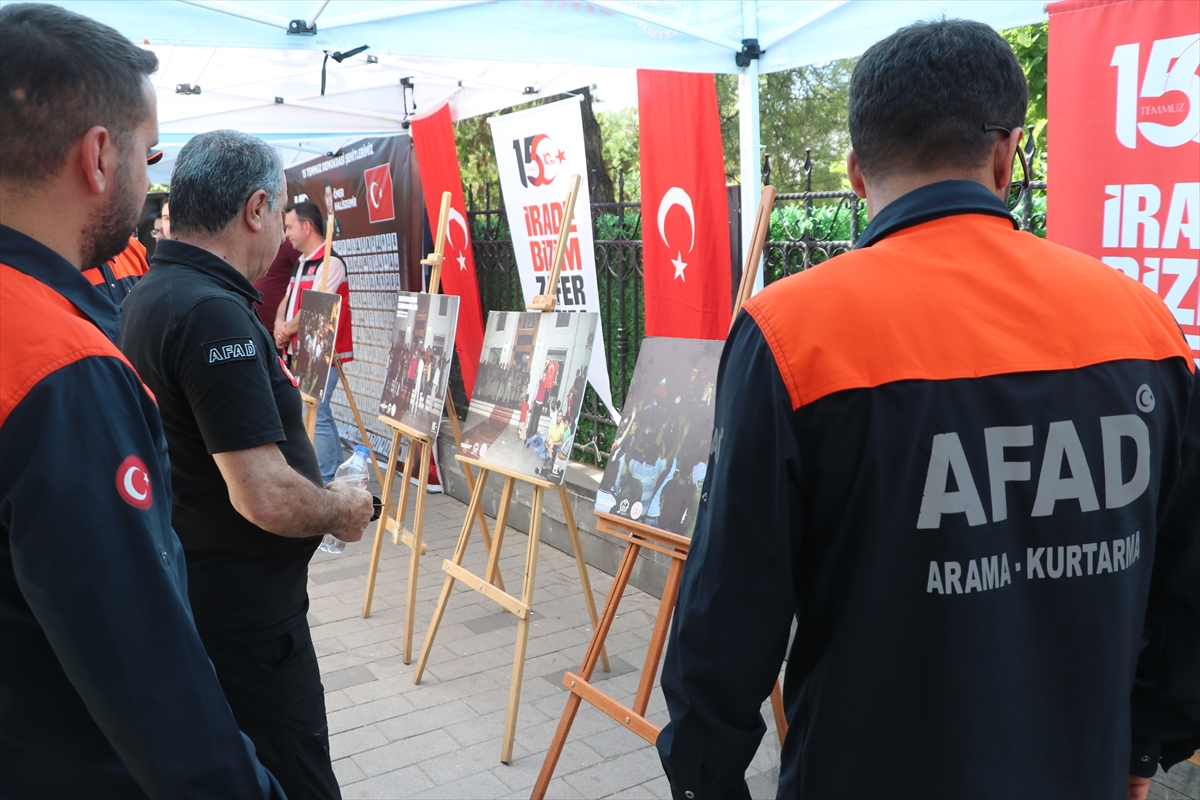 Siirt'te 15 Temmuz Anma Çadırı Açıldı