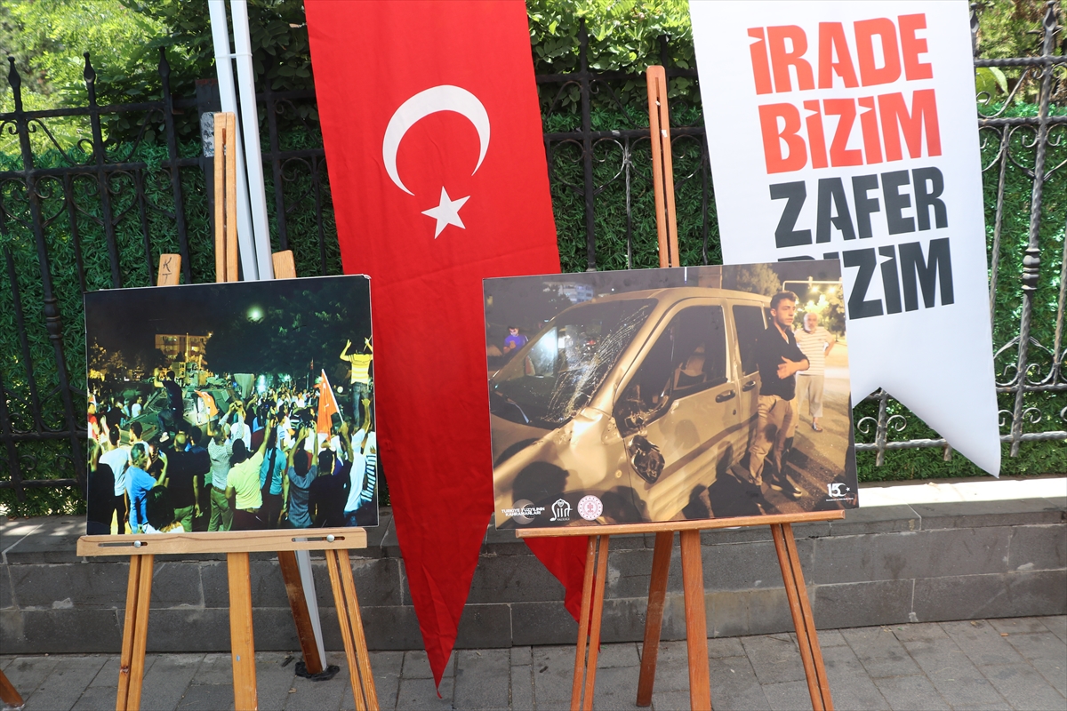 Siirt'te 15 Temmuz Anma Çadırı Açıldı