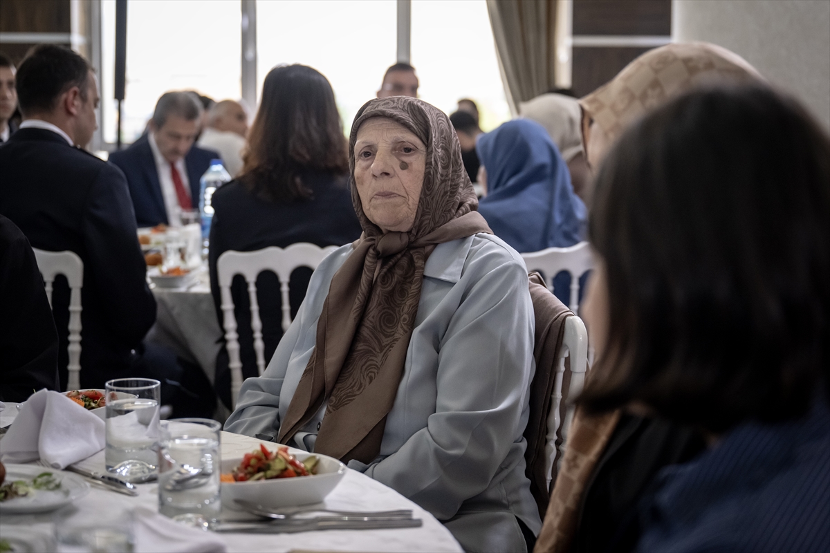 Çiftçi: Şehitler sayesinde ayaktayız