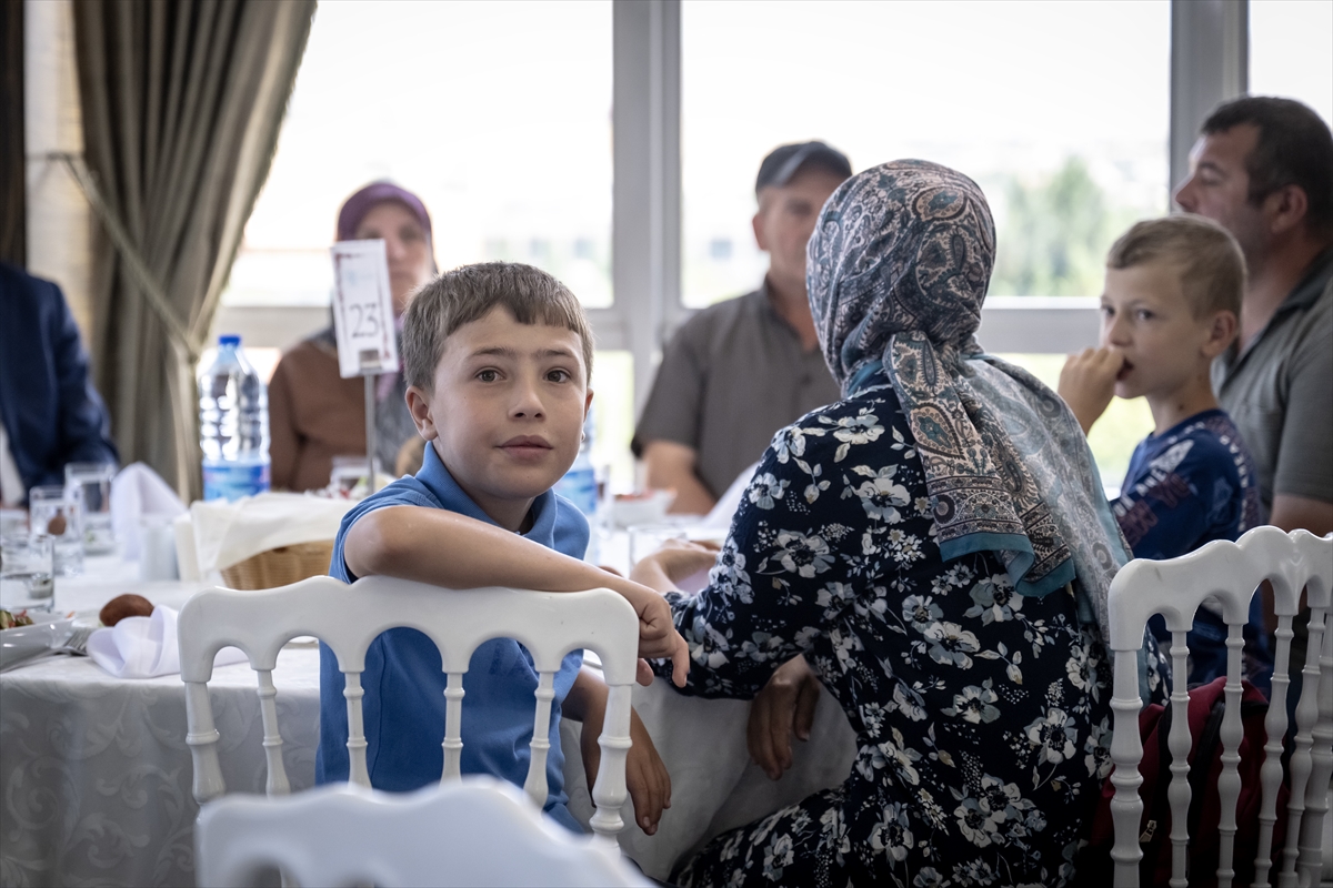 Çiftçi: Şehitler sayesinde ayaktayız
