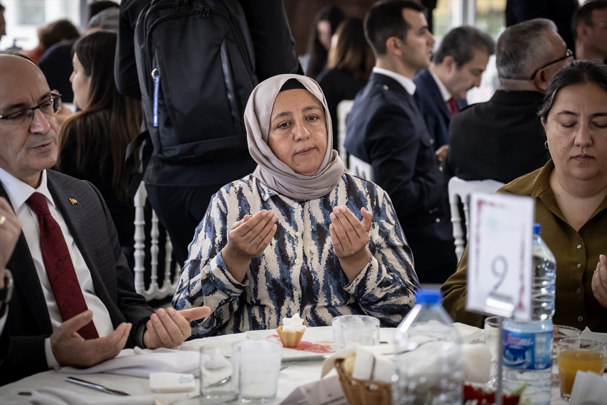 Çiftçi: Şehitler sayesinde ayaktayız
