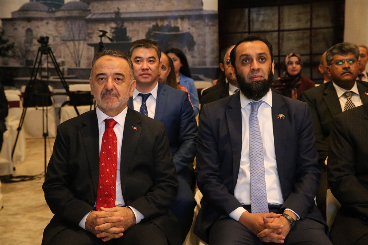 15 Temmuz şehitleri Pakistan'da anıldı