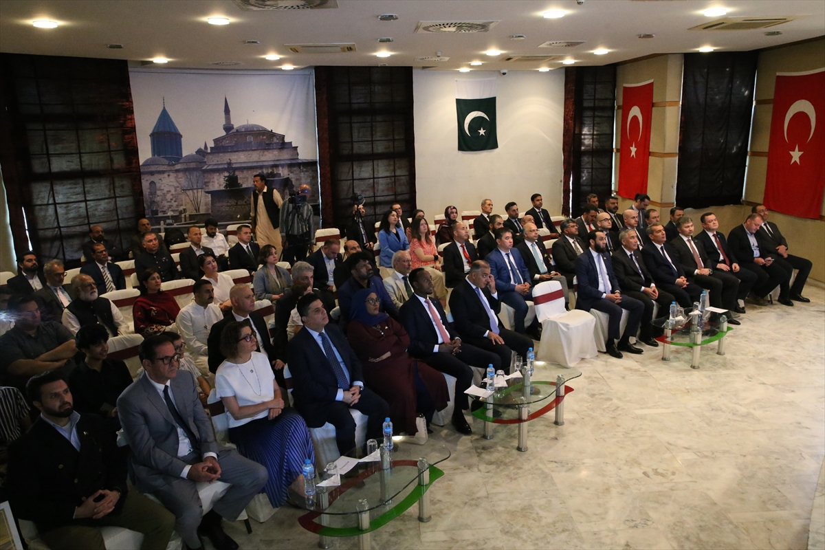 15 Temmuz şehitleri Pakistan'da anıldı