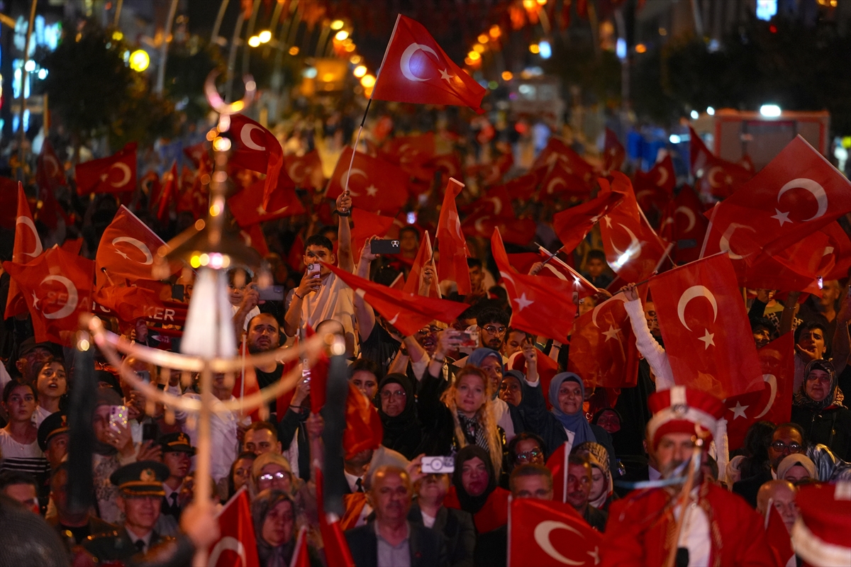15 Temmuz: Erzurum ve 6 ilde anma etkinlikleri