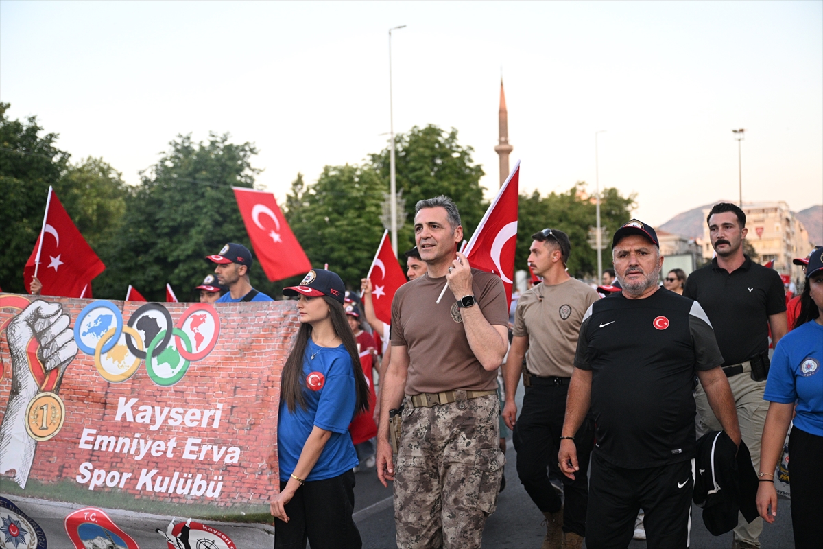 15 Temmuz Yürüyüşleri İç Anadolu'da Yapıldı