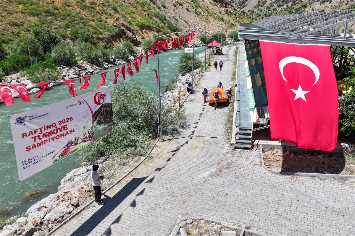 Türkiye Rafting Şampiyonası Van'da Başladı
