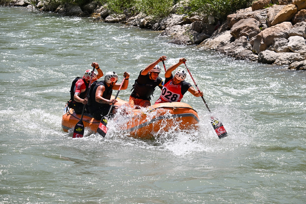 Türkiye Rafting Şampiyonası Van'da Başladı