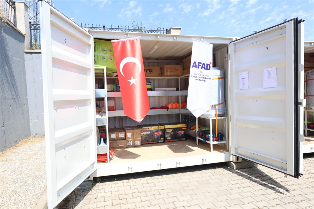 Vali Çelik: 4 afet istasyonu konteyneri teslim edildi