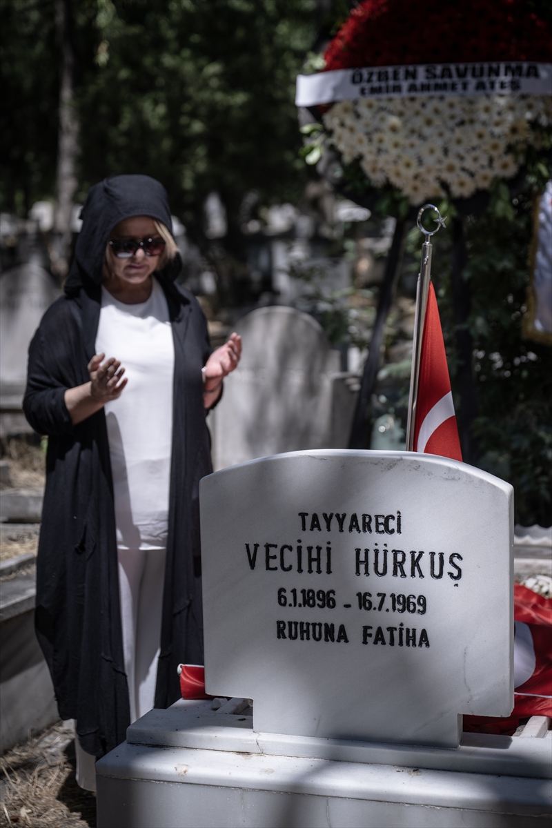 Vecihi Hürkuş: Havacılık öncüsü kabri başında anıldı