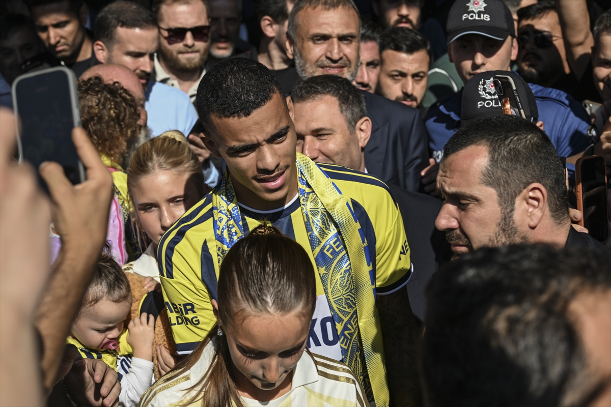Mason Greenwood İstanbul'a geldi