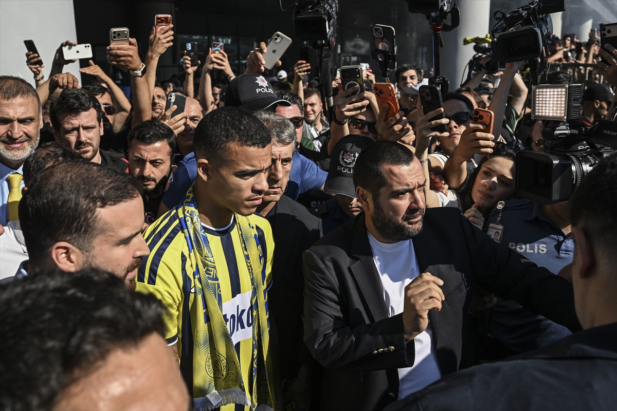 Mason Greenwood İstanbul'a geldi