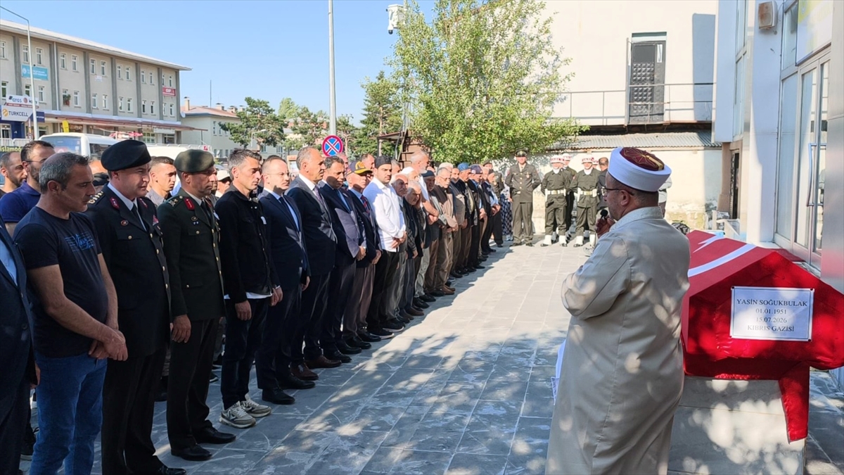 Gazi Yasin Soğukbulak son yolculuğuna uğurlandı