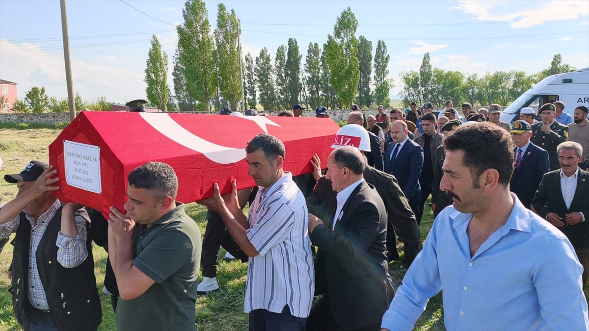 Gazi Yasin Soğukbulak son yolculuğuna uğurlandı