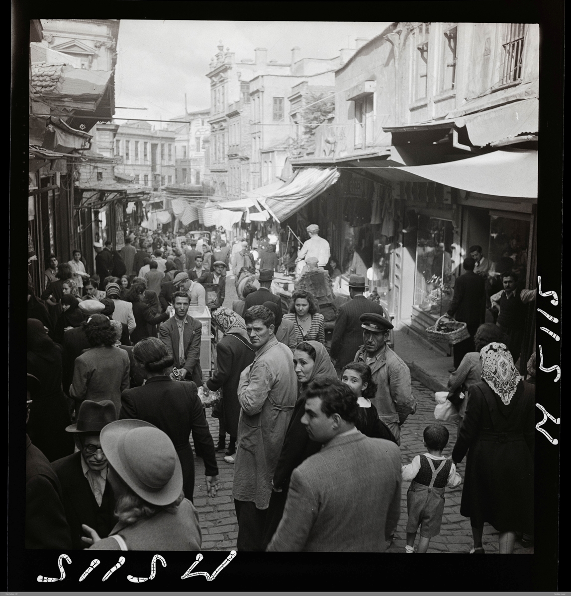 Karl Werner Gullers: 1947 İstanbul fotoğrafları AA arşivinde