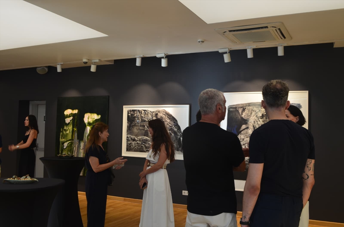 Symphony of the Earth sergisi Galeri Işık'ta açıldı