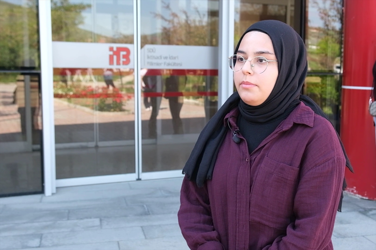 SDÜ: Lise öğrencilerine YKS simülasyonu
