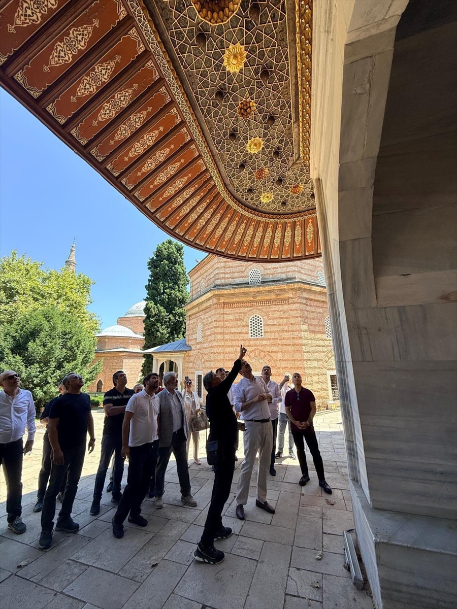 Vakıflar Genel Müdürü Aksu: Bursa ve Bilecik'teki kültür varlıklarını inceledi