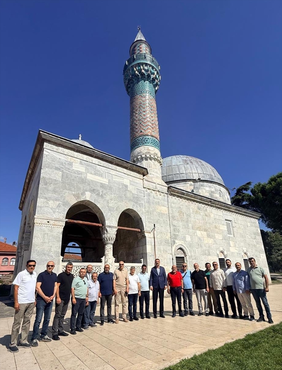 Vakıflar Genel Müdürü Aksu: Bursa ve Bilecik'teki kültür varlıklarını inceledi