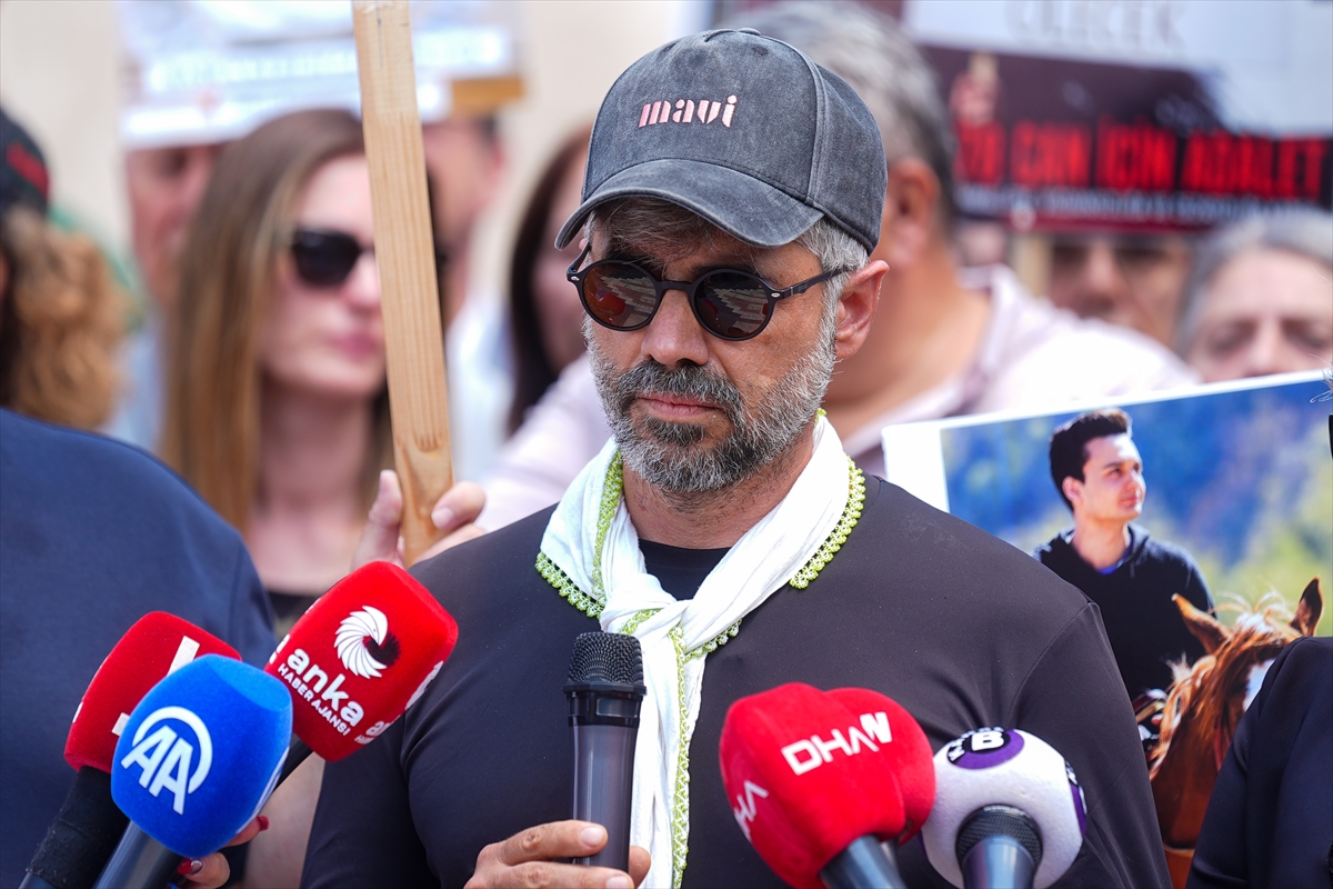 Grand Kartal Otel yangını: Aileler Ankara'da yürüdü