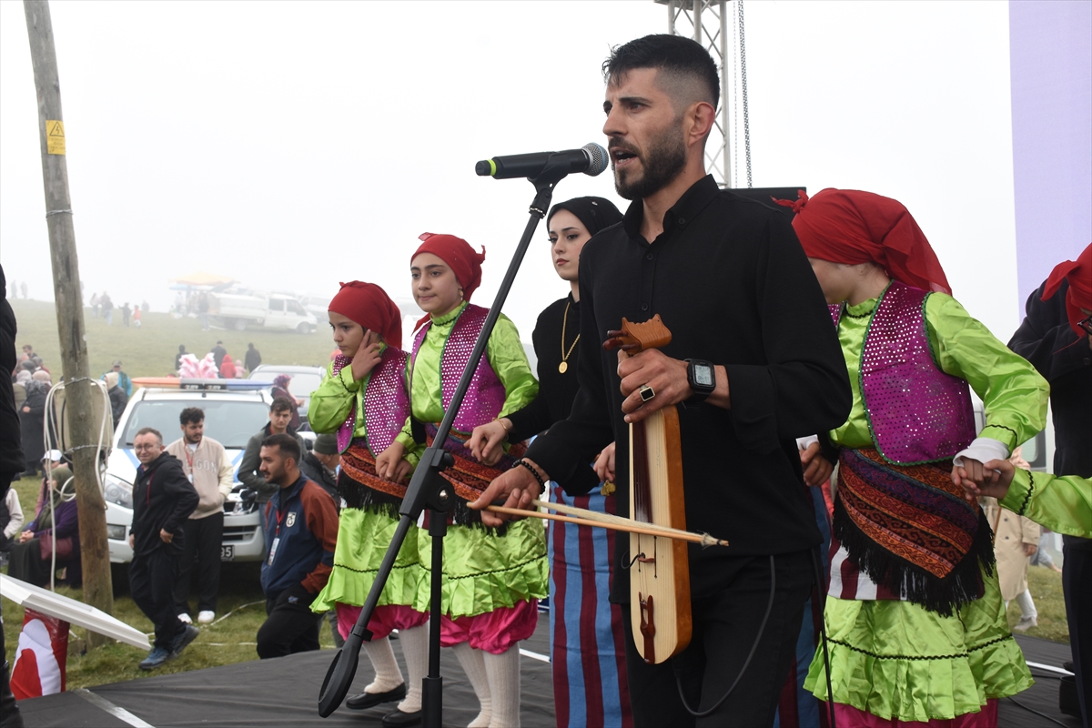 Gümüşhane'de "15. Santa ve Taşköprü Kültür Şenliği" başladı