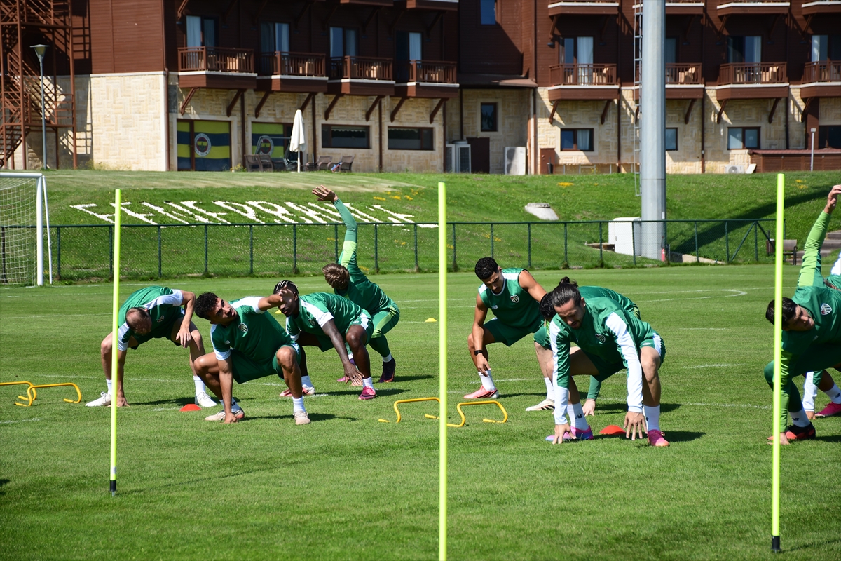 Bursaspor: Düzce kampında yeni sezon hazırlıkları sürüyor