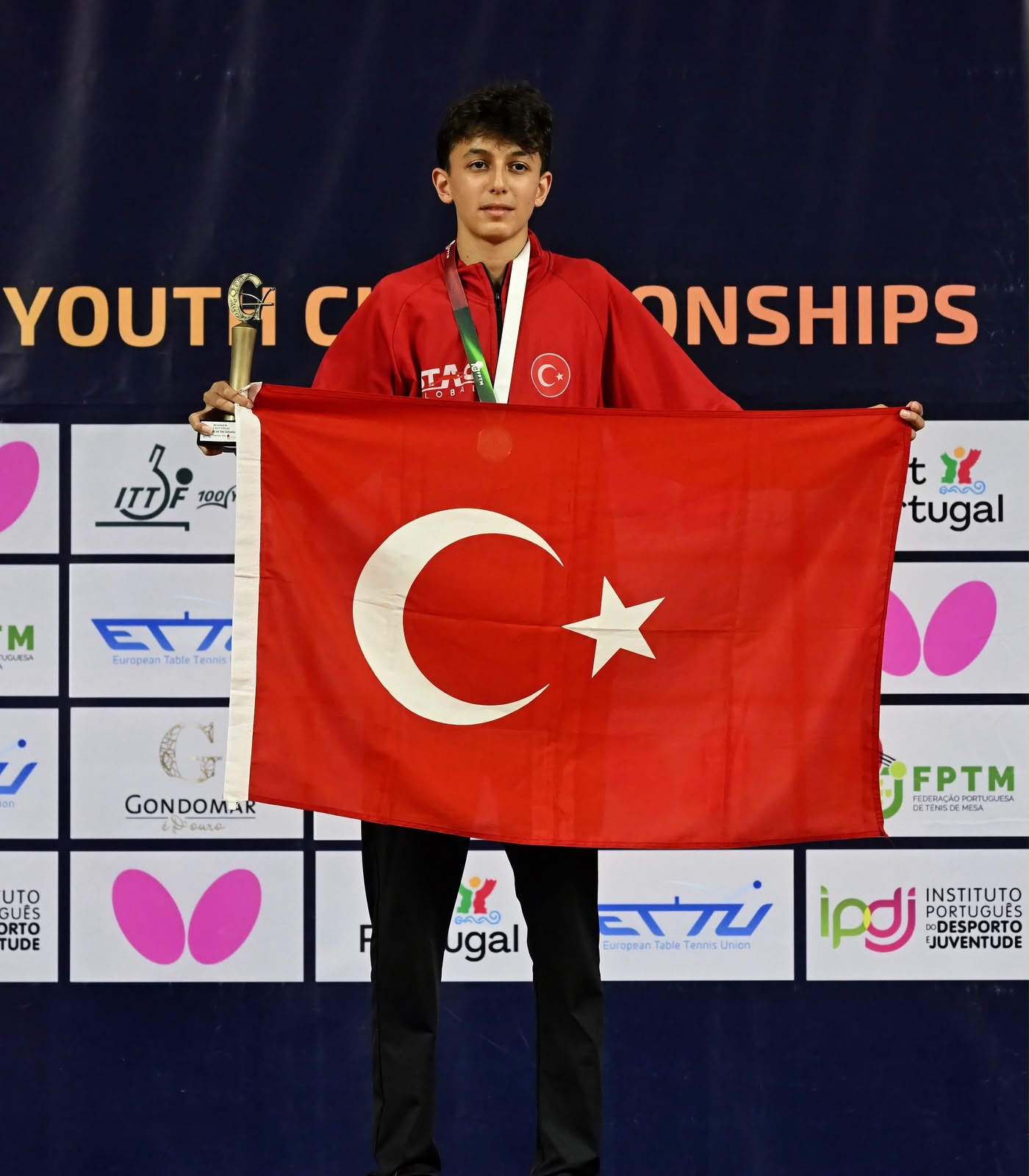 Görkem Öçal: 15 Yaş Altı Avrupa Masa Tenisi Şampiyonu