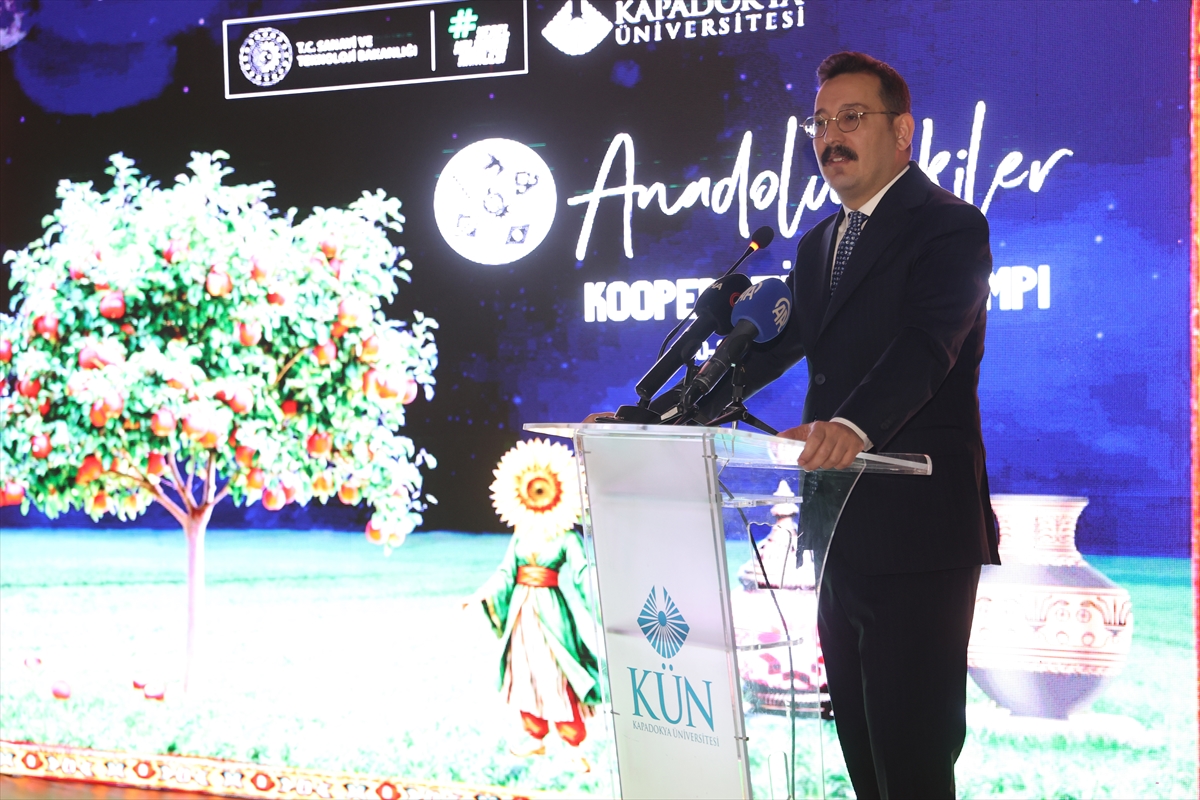 Emine Erdoğan himayesindeki Kooperatifçilik Kampı Nevşehir'de başladı