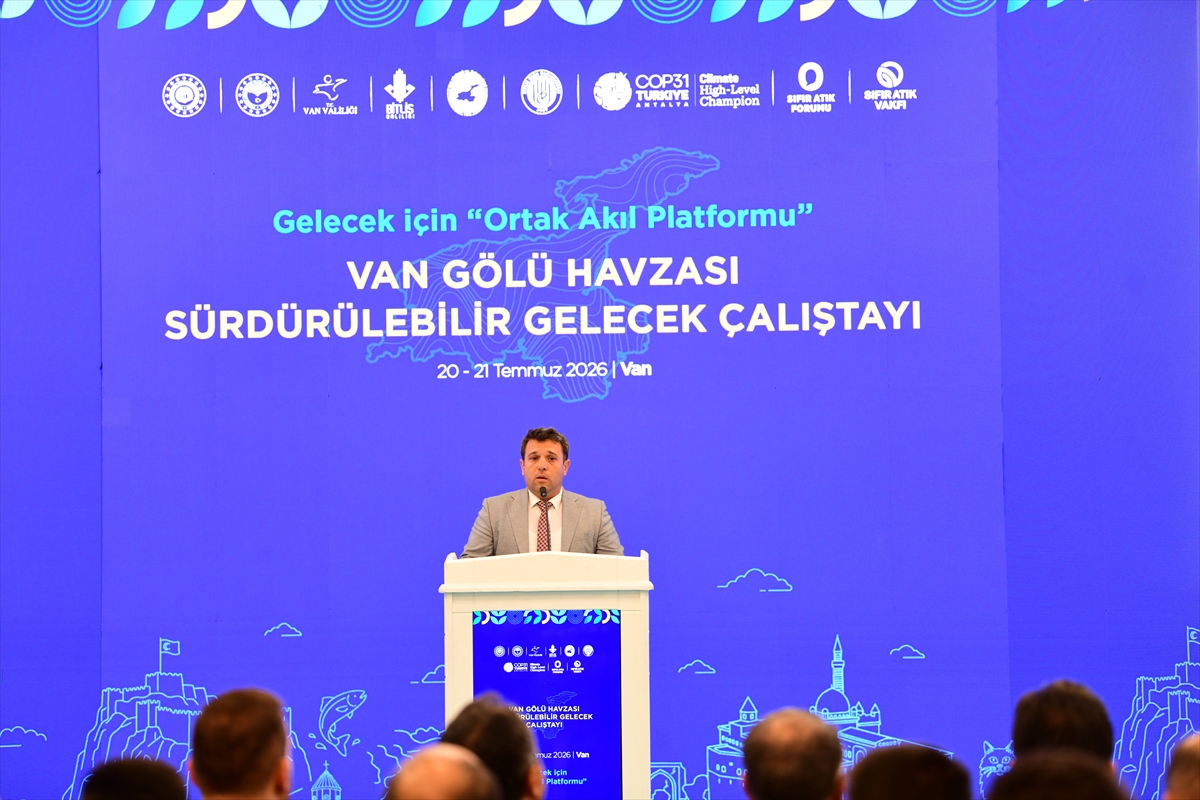 Bakan Yardımcısı Burak Demiralp: Van Gölü tehditlere direniyor