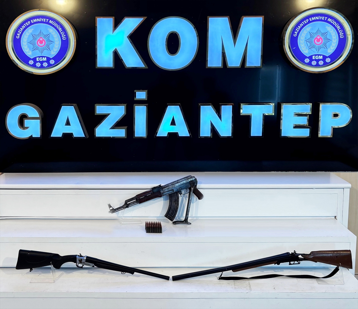 Gaziantep'te silah kaçakçılığı operasyonu: 2 şüpheli yakalandı