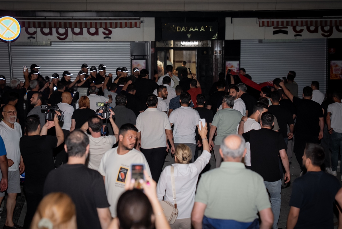CHP Ankara İl Başkanlığı'nda gerginlik: Yıldırım protesto edildi