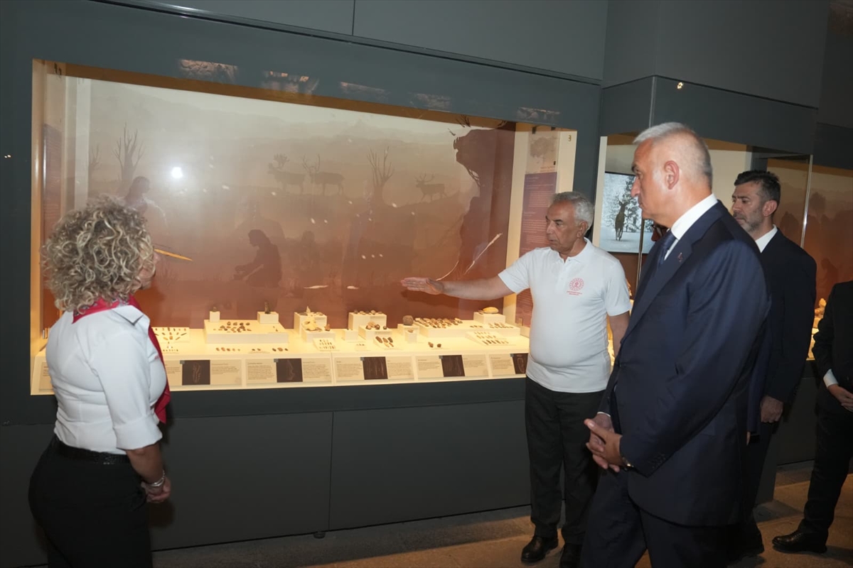 Bakan Ersoy: Anadolu Medeniyetleri Müzesi'nde 288 yeni eser