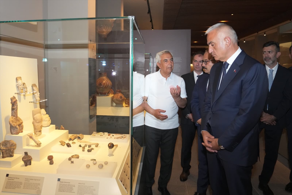 Bakan Ersoy: Anadolu Medeniyetleri Müzesi'nde 288 yeni eser