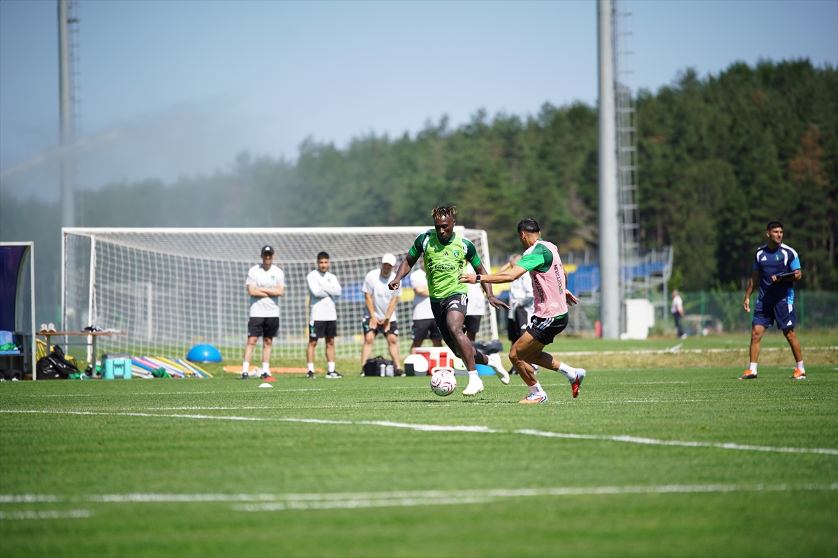 Kocaelispor: Düzce kampında yeni sezon hazırlıkları sürüyor