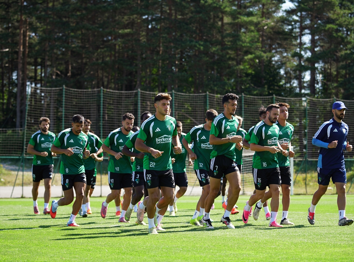 Kocaelispor: Düzce kampında yeni sezon hazırlıkları sürüyor