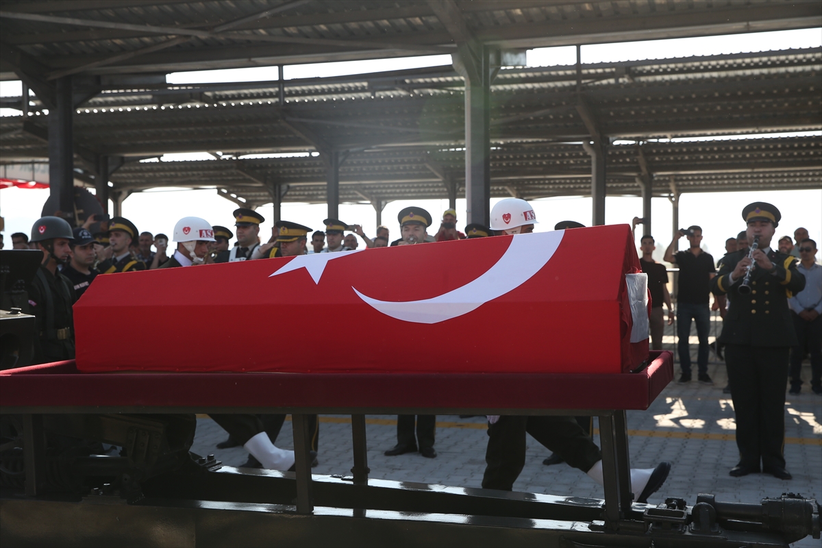 Veli Bilgin: Hava Harp Okulu öğrencisi Niğde'de toprağa verildi