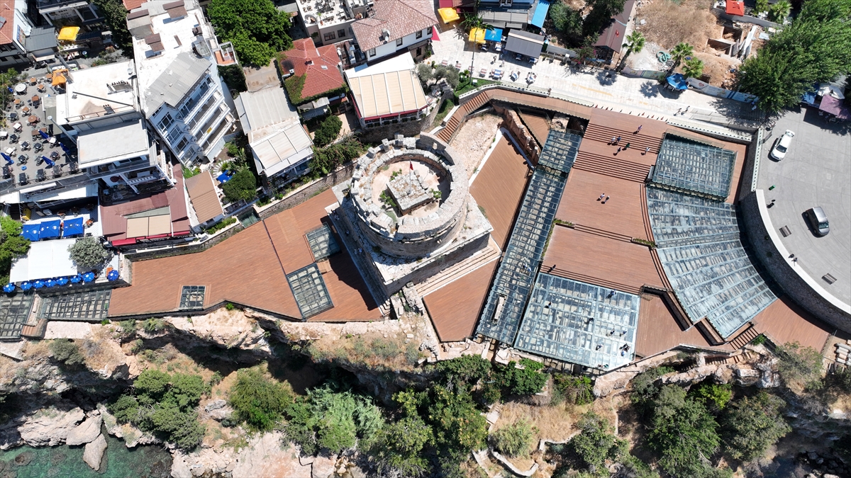 Antalya Hıdırlık Kulesi: Kazılar tamamlandı, kapılar açıldı