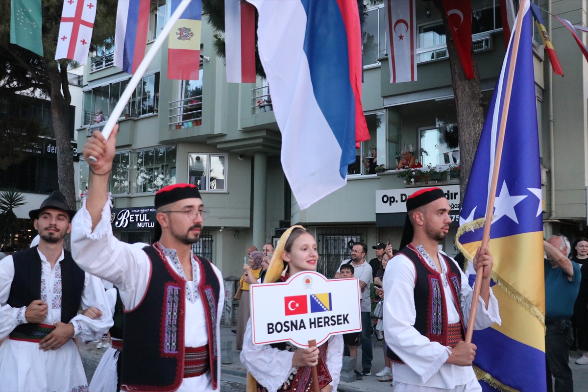 Başkan Doğan: Samsun 36. Uluslararası Halk Oyunları Festivali başladı