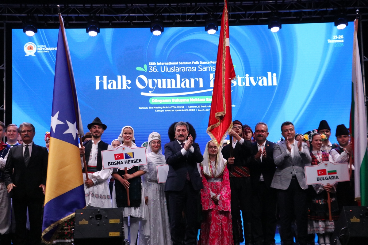 Başkan Doğan: Samsun 36. Uluslararası Halk Oyunları Festivali başladı