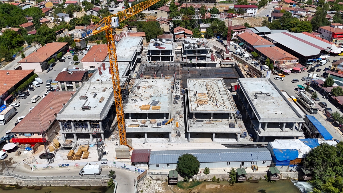 Darende Çarşısı: Deprem sonrası inşaat yıl sonunda bitiyor