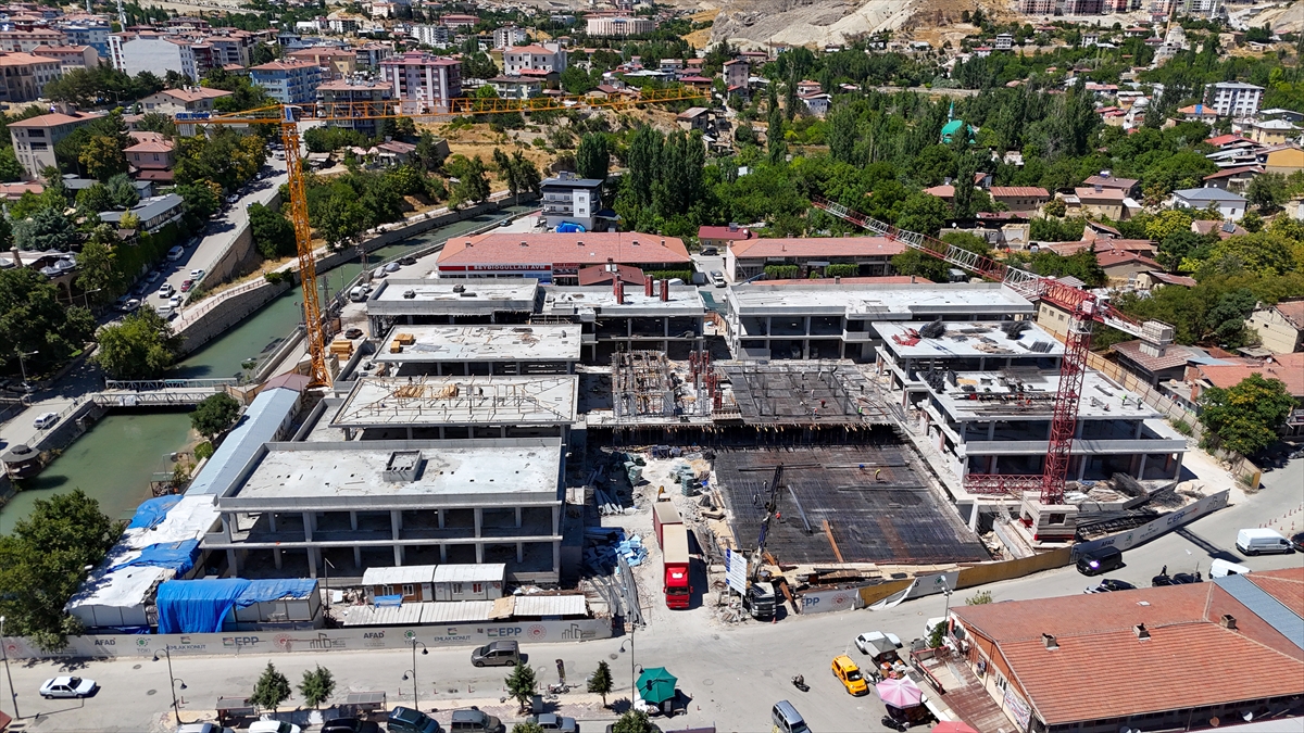 Darende Çarşısı: Deprem sonrası inşaat yıl sonunda bitiyor