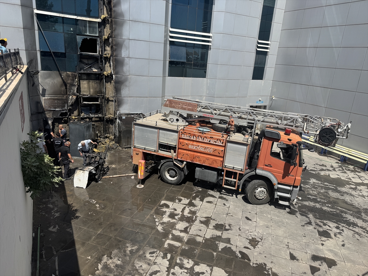 Şanlıurfa'da hastanede çıkan yangın söndürüldü