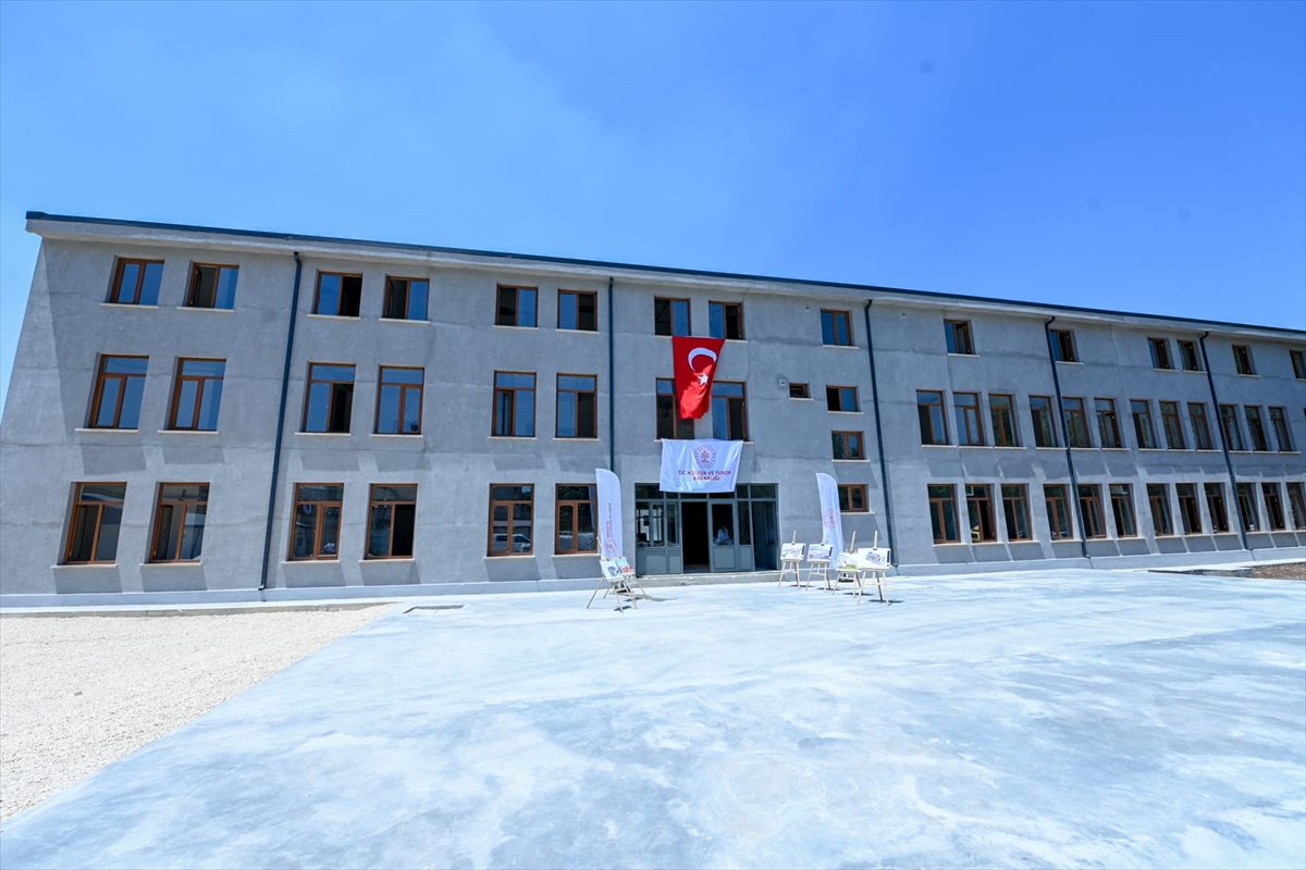 Bakan Ersoy: Diyarbakır Müzesi 24 saat yaşayan bilim yuvası olacak