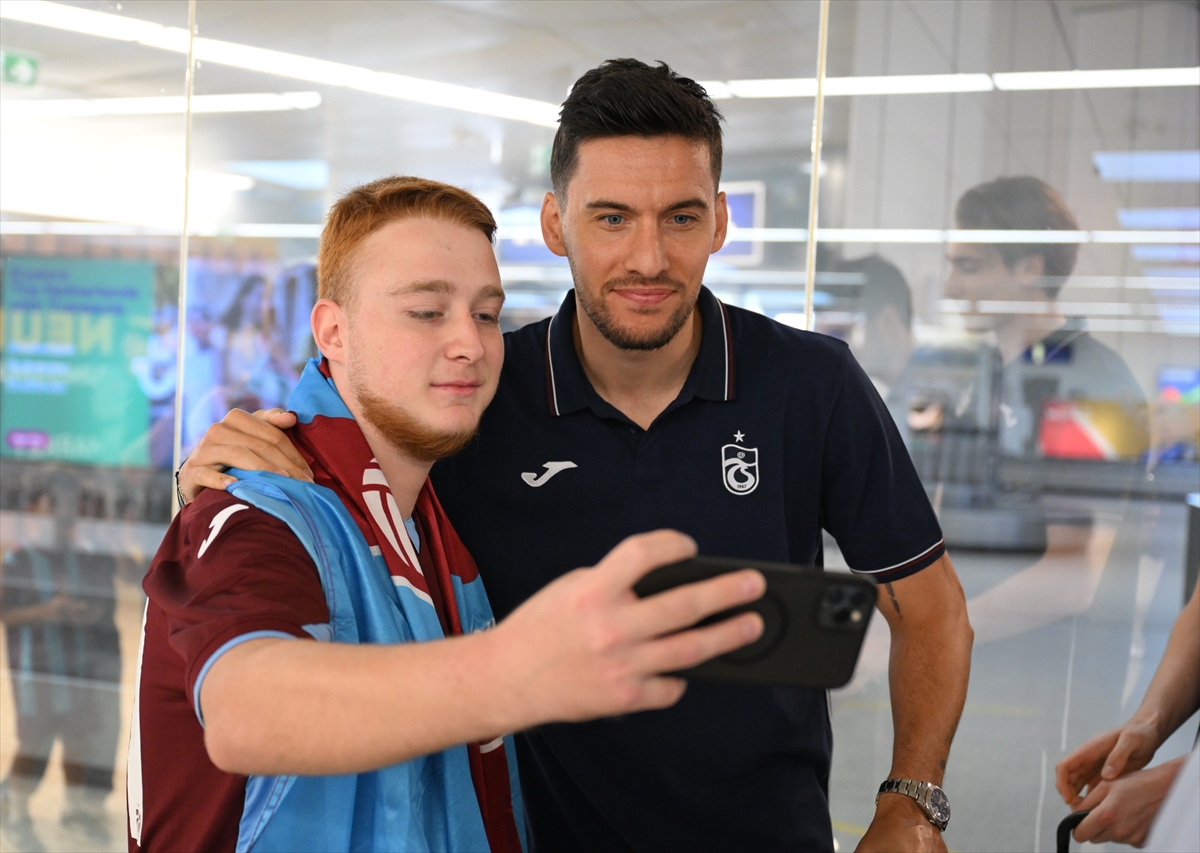 Fatih Tekke: Trabzonspor camiası çok büyük, taraftarımız her yerde