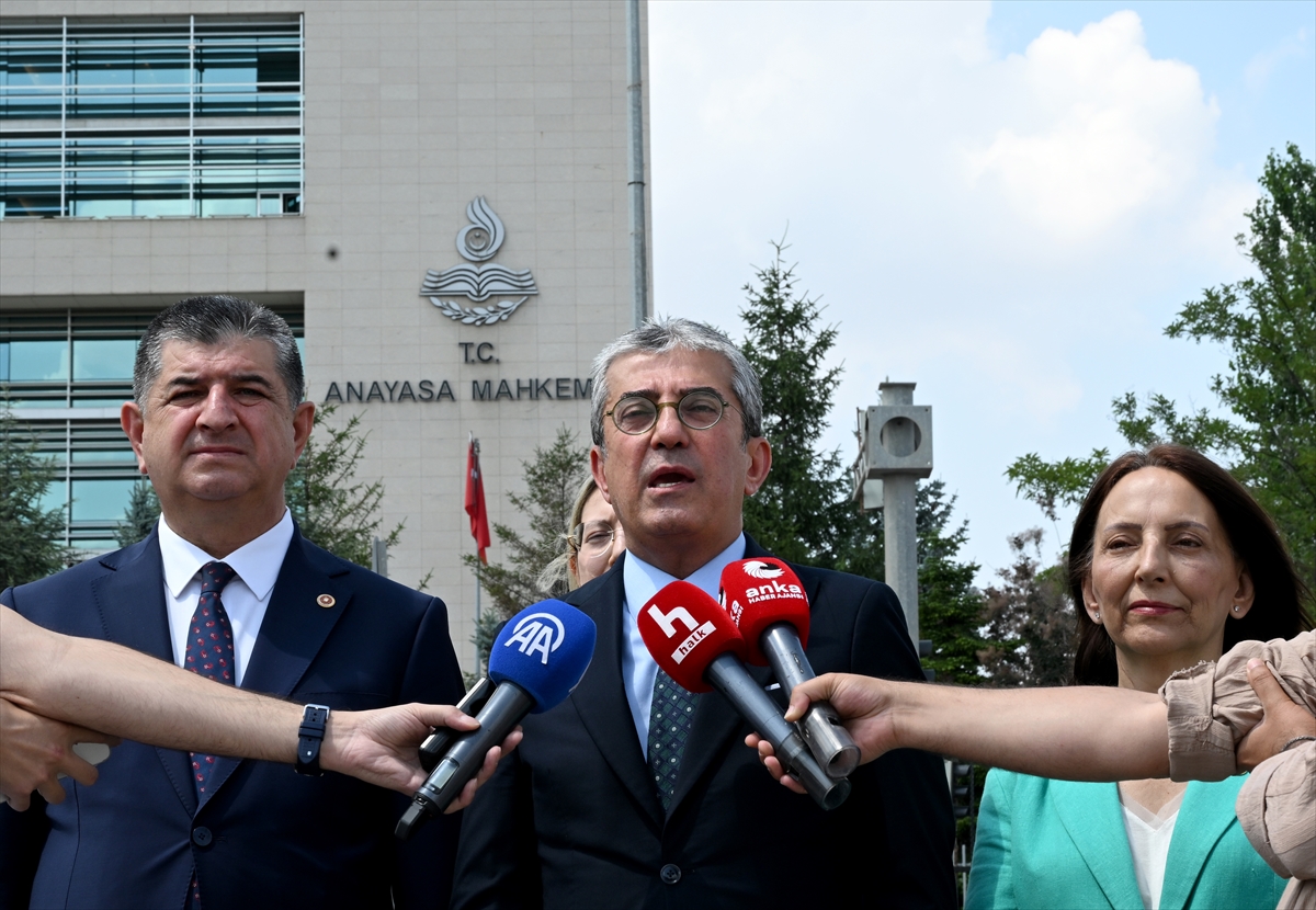 CHP: Bazı kanunların iptali için AYM'ye başvuru yaptı