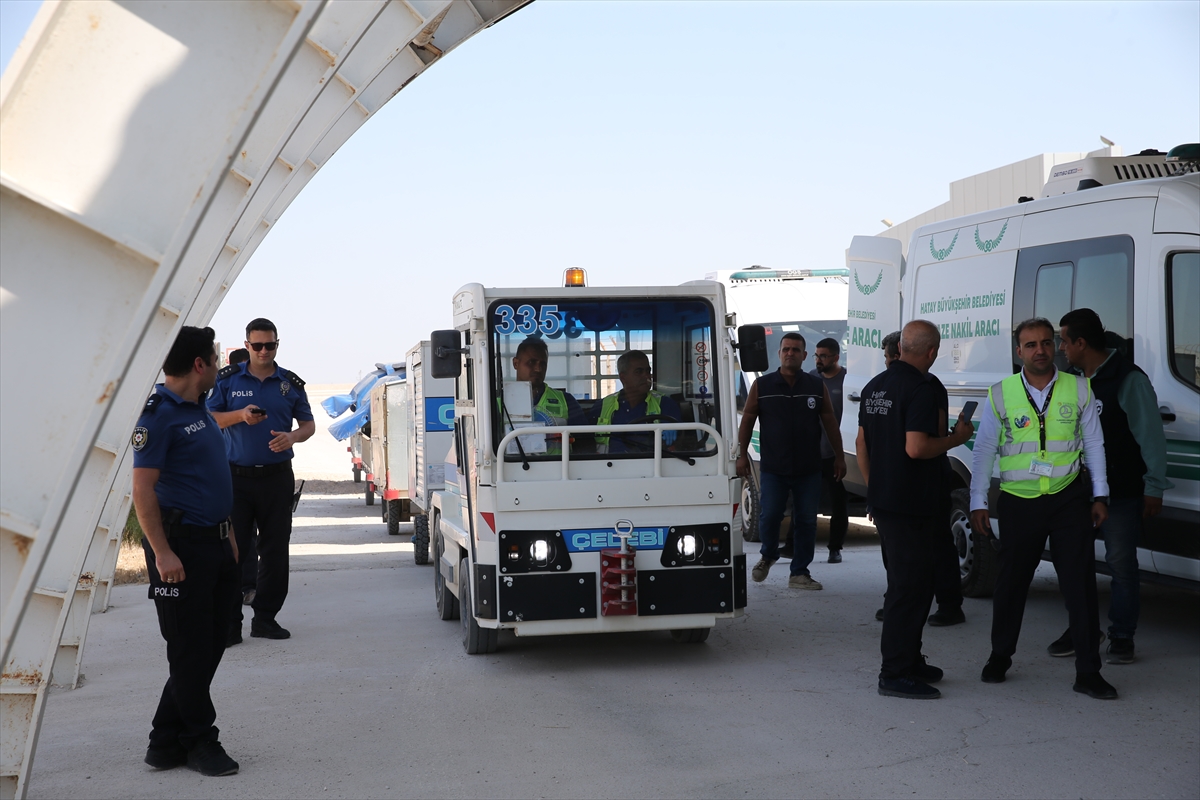 Suudi Arabistan'daki yangında ölen 4 Türk Hatay'a getirildi